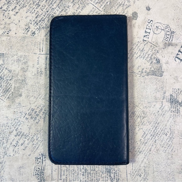 Oberon Design Leather Checkbook Cover - Picture 4 of 10